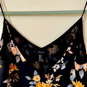 FOREVER 21- FLORAL SLIP DRESS M WITH LACE TRIM